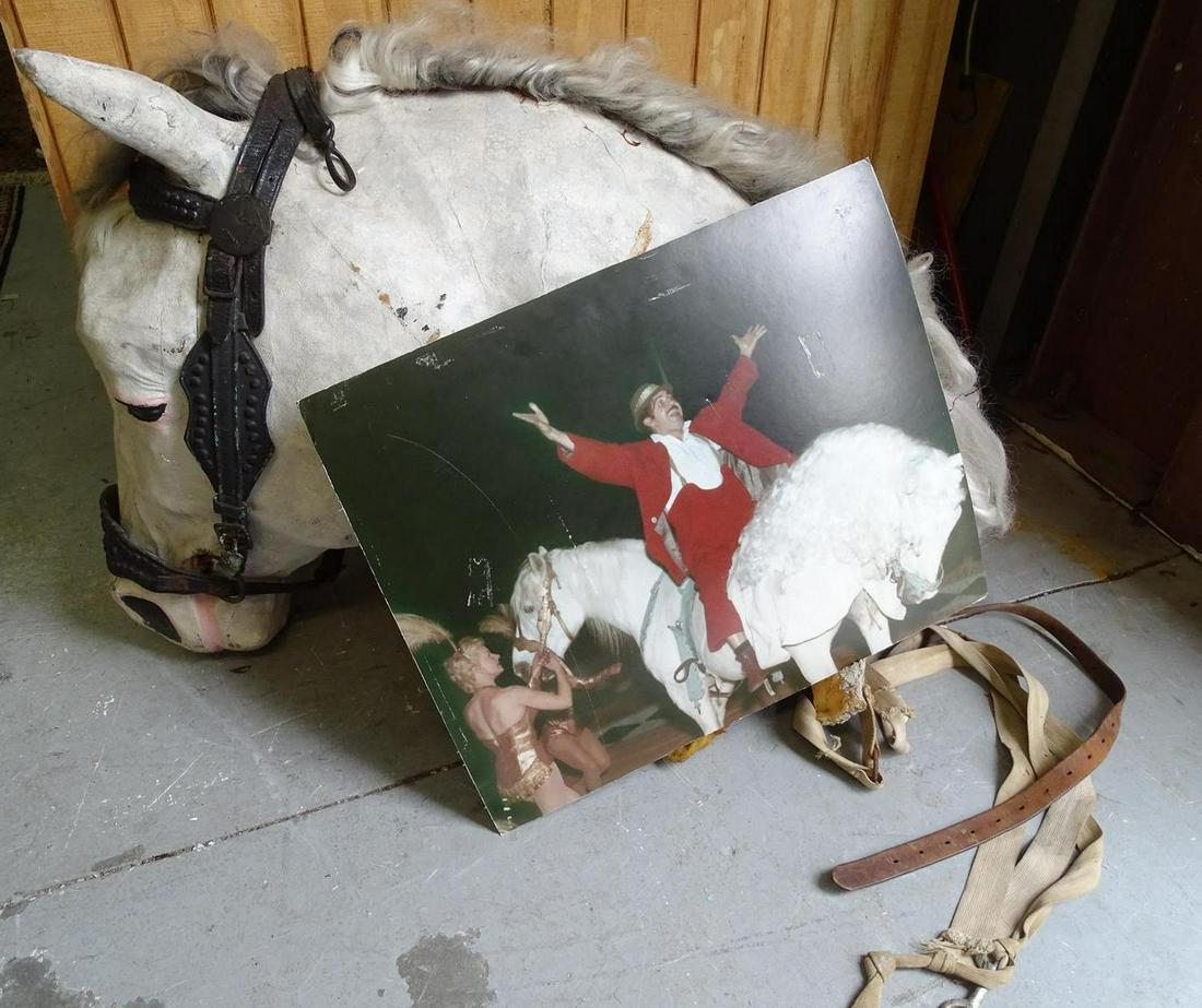 HANNEFORD CIRCUS REVERSE HORSE ACT HEAD (1 of 1)