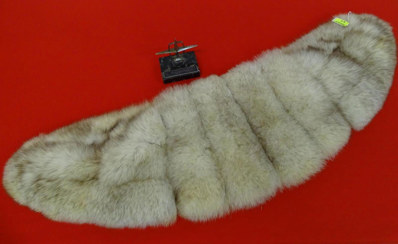 HELEN WALLENDA (1910-1966) MINK STOLE AND AWARD (1 of 3)