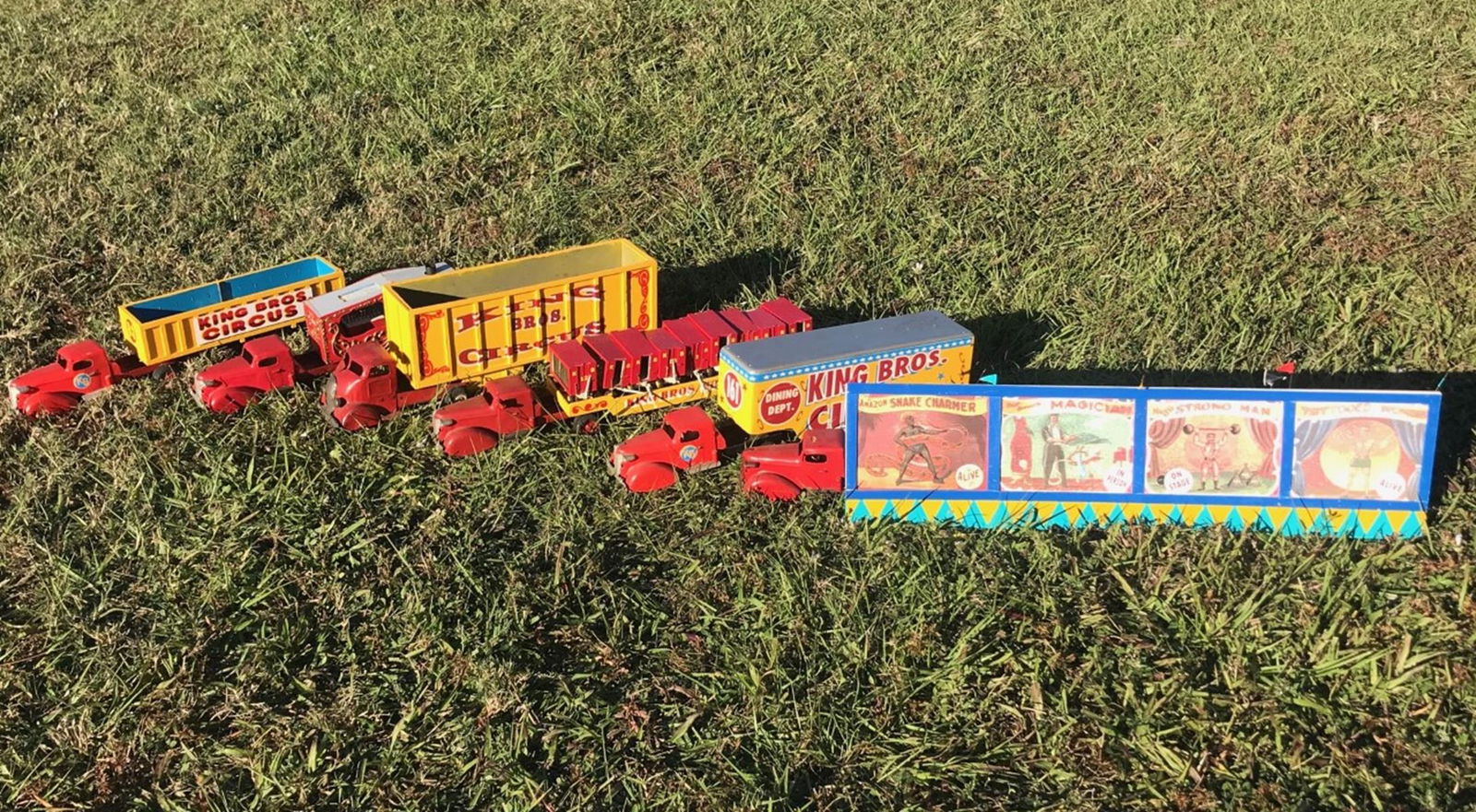 KING BROS. CIRCUS MODELS (1 of 1)