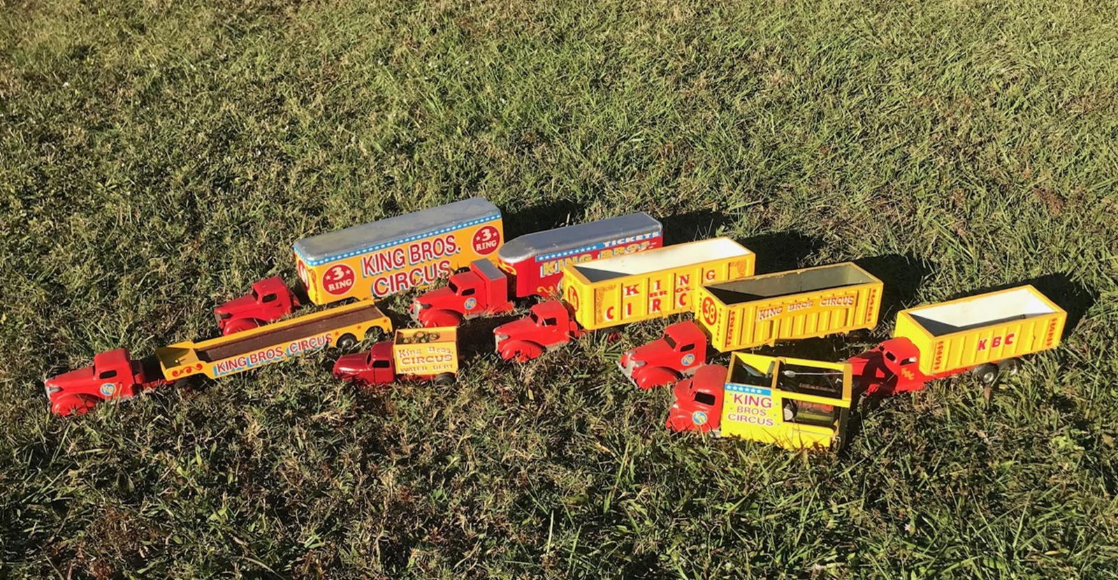 KING BROS. CIRCUS MODELS (1 of 1)