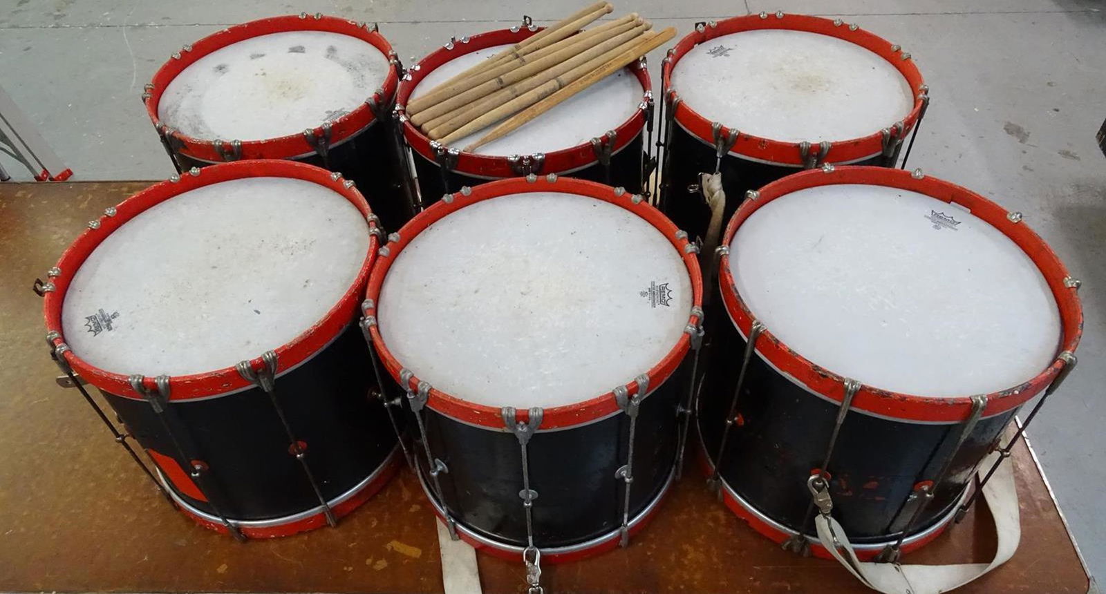 6 HANNEFORD CIRCUS DRUMS (1 of 1)