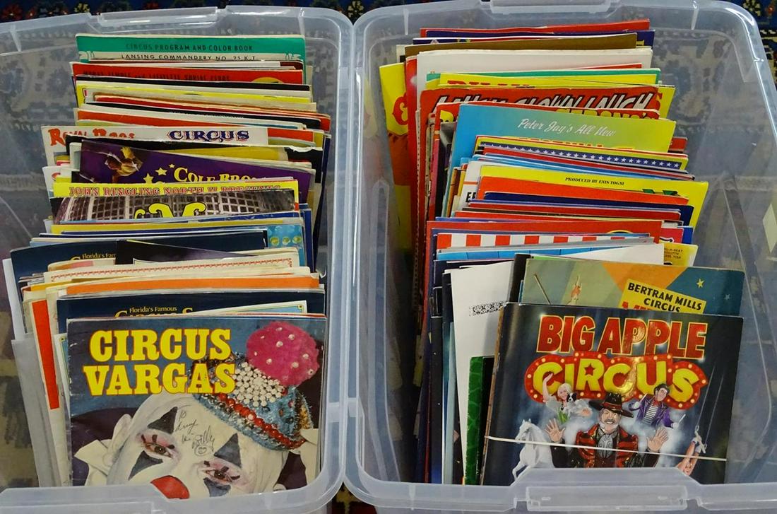 EXTENSIVE COLLECTION OF MODERN CIRCUS PROGRAMS (1 of 1)