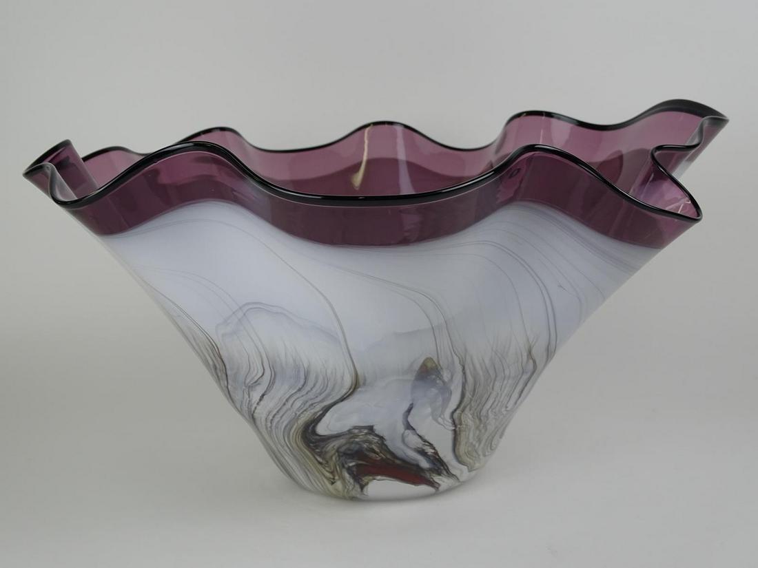 DAN BERGSMA HAND BLOWN ART GLASS CENTERPIECE BOWL: SIGNED . 9"H