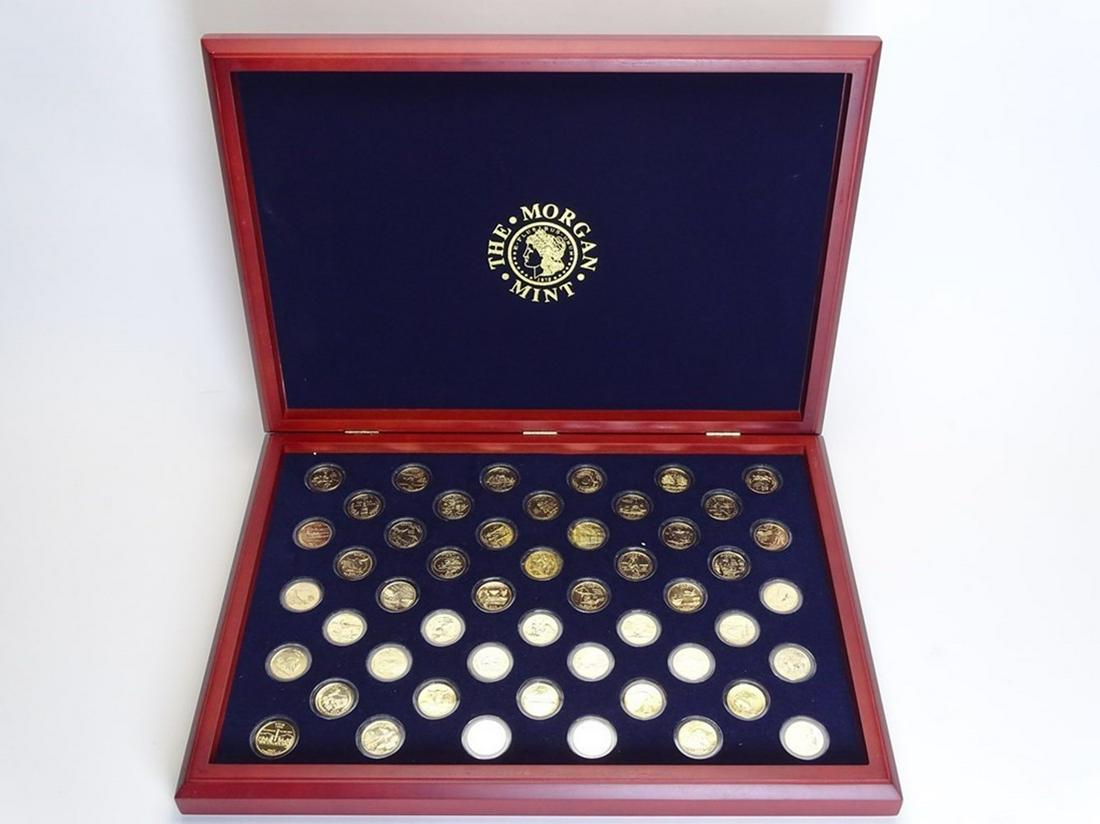 GOLD-TONED STATE QUARTER COLLECTION (1 of 1)