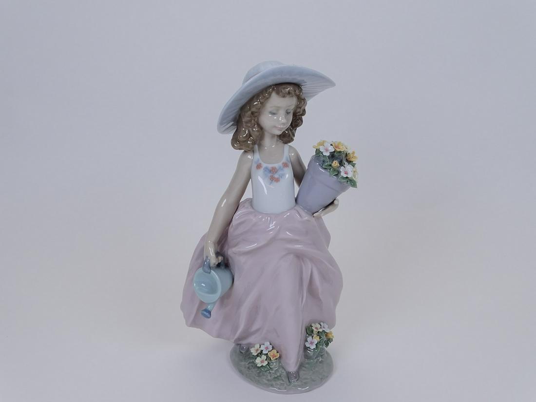 LLADRO #7676 "A WISH COME TRUE": 9.25"H WITH BOX.