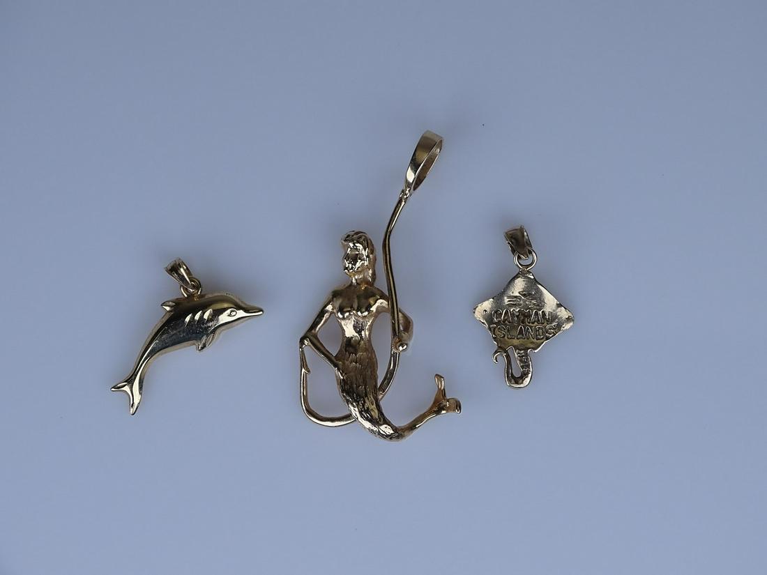 14K GOLD NAUTICAL PENDANTS: MERMAID/HOOK, STINGRAY, DOLPHIN. 7 GRAMS