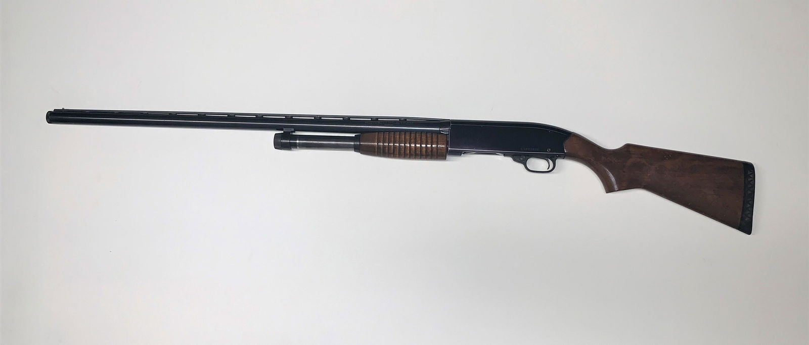 WINCHESTER RANGER MODEL 120 SHOTGUN: 12 GA. PUMP. CHAMBERED TO ACCEPT 2 3/4" AND 3" SHELLS. MFG. 1983. SERIAL L1601059. MUST SHIP TO FFL, NO SHIPPING TO CALIFORNIA.
