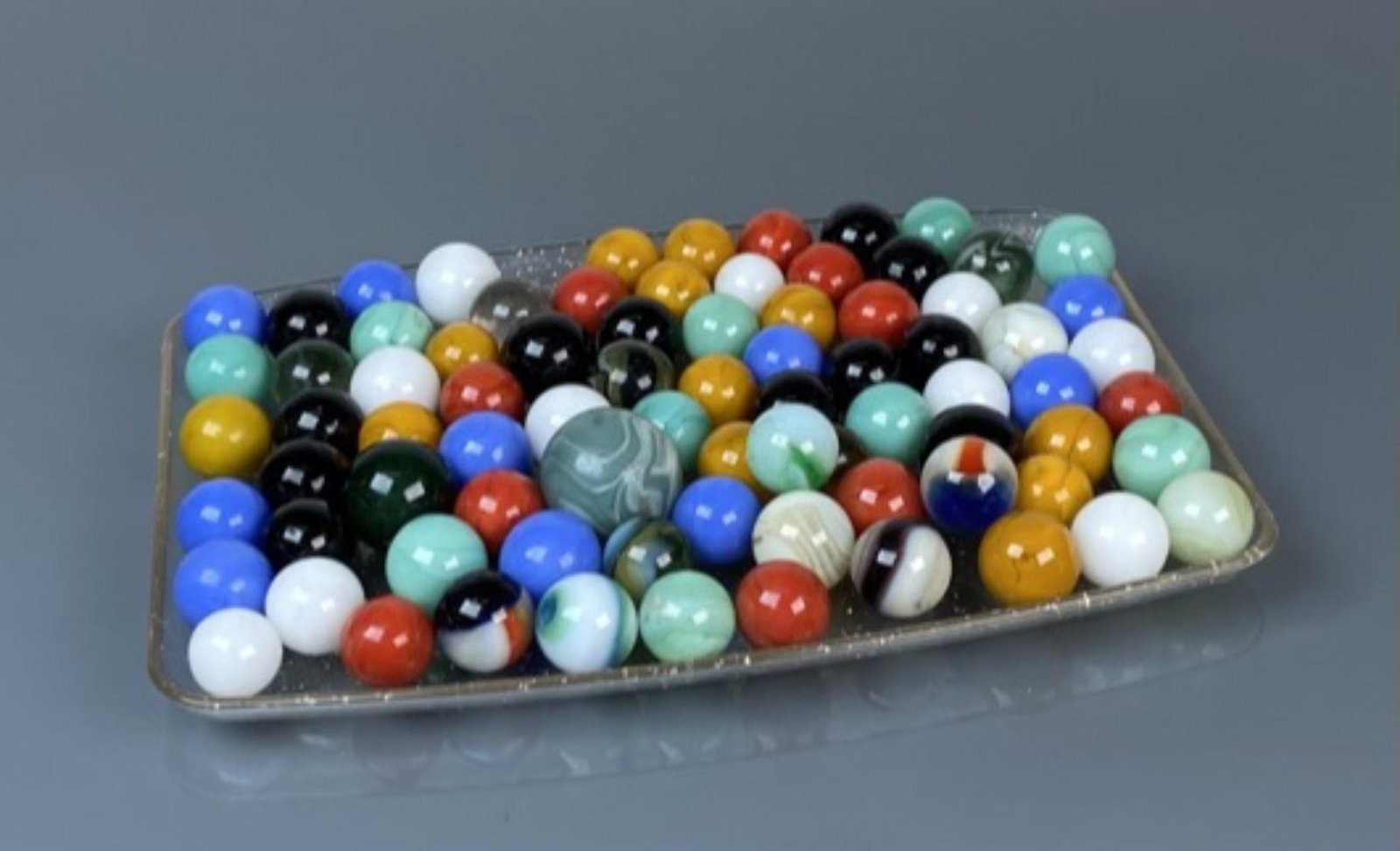 COLLECTION OF VINTAGE MARBLES: SEE TITLE