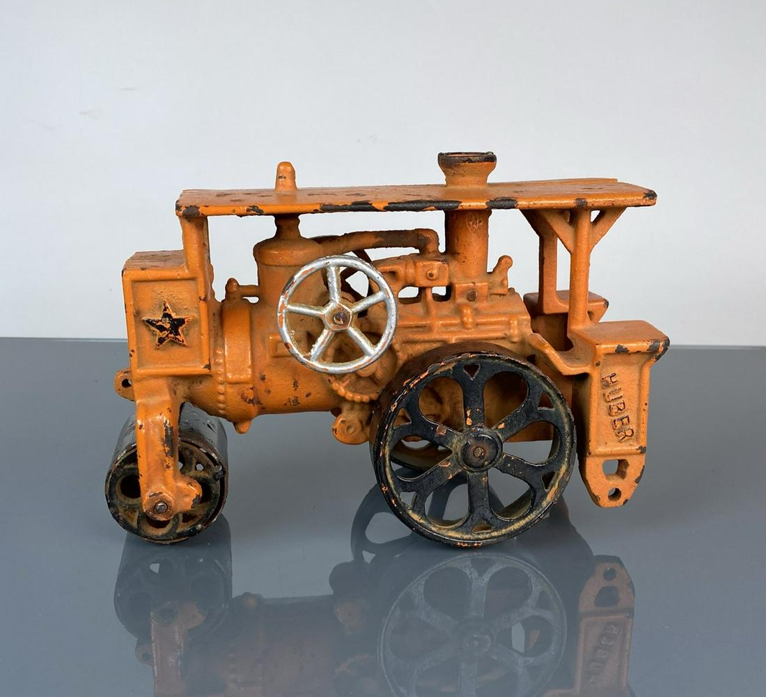 HUBLEY CAST IRON ROAD ROLLER: GOOD VINTAGE CONDITION.