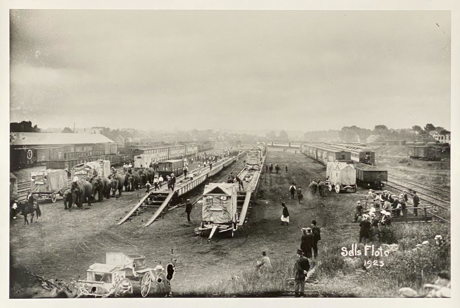 FREDERICK W. GLASIER SILVER GELATIN PHOTOGRAPH (1 of 1)