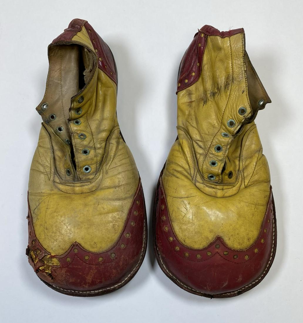 JONATHAN "MITCH" FREDDES CLOWN SHOES (1 of 1)