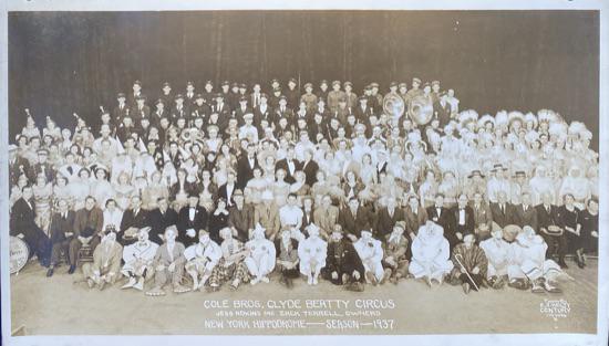 EDWARD J. KELTY (1888-1967) CIRCUS PHOTOGRAPH (1 of 2)
