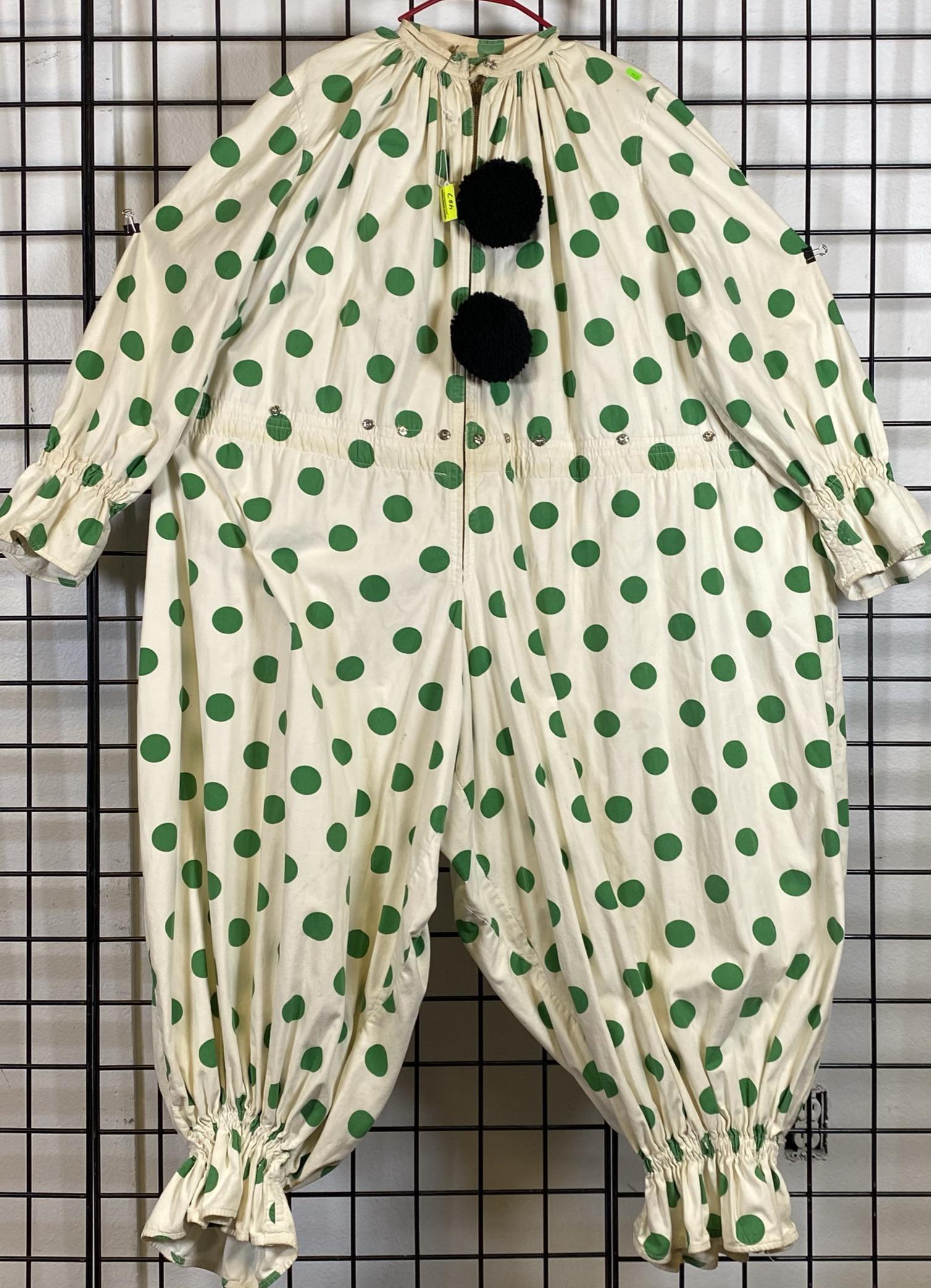 JACKIE LECLAIRE CLOWN WARDROBE (1 of 2)