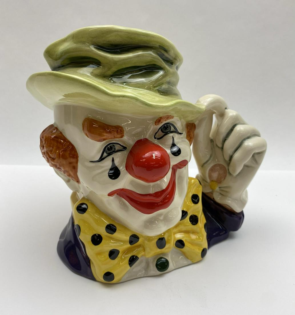 LARGE ROYAL DOULTON "THE CLOWN" CHARACTER MUG: SEE TITLE