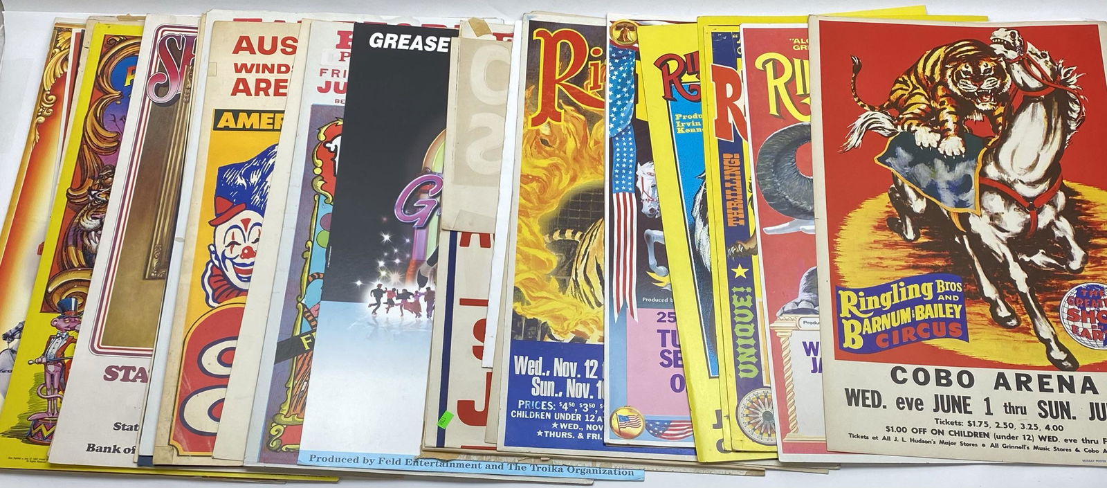 CIRCUS WINDOW CARDS, VARIOUS SHOWS (1 of 1)