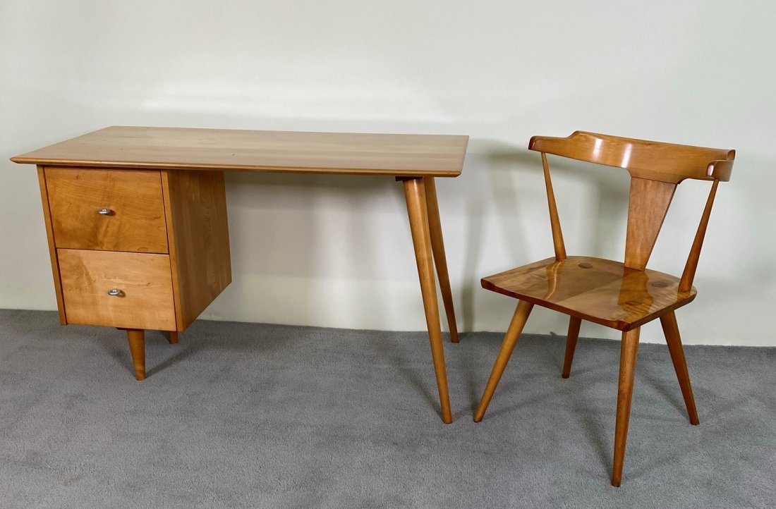 PAUL MCCOBB FOR PLANNER GROUP DESK & CHAIR: GOOD COND., VERY LIGHT WEAR TO TOP. ORIGINAL PULLS. 48'X24"X29"