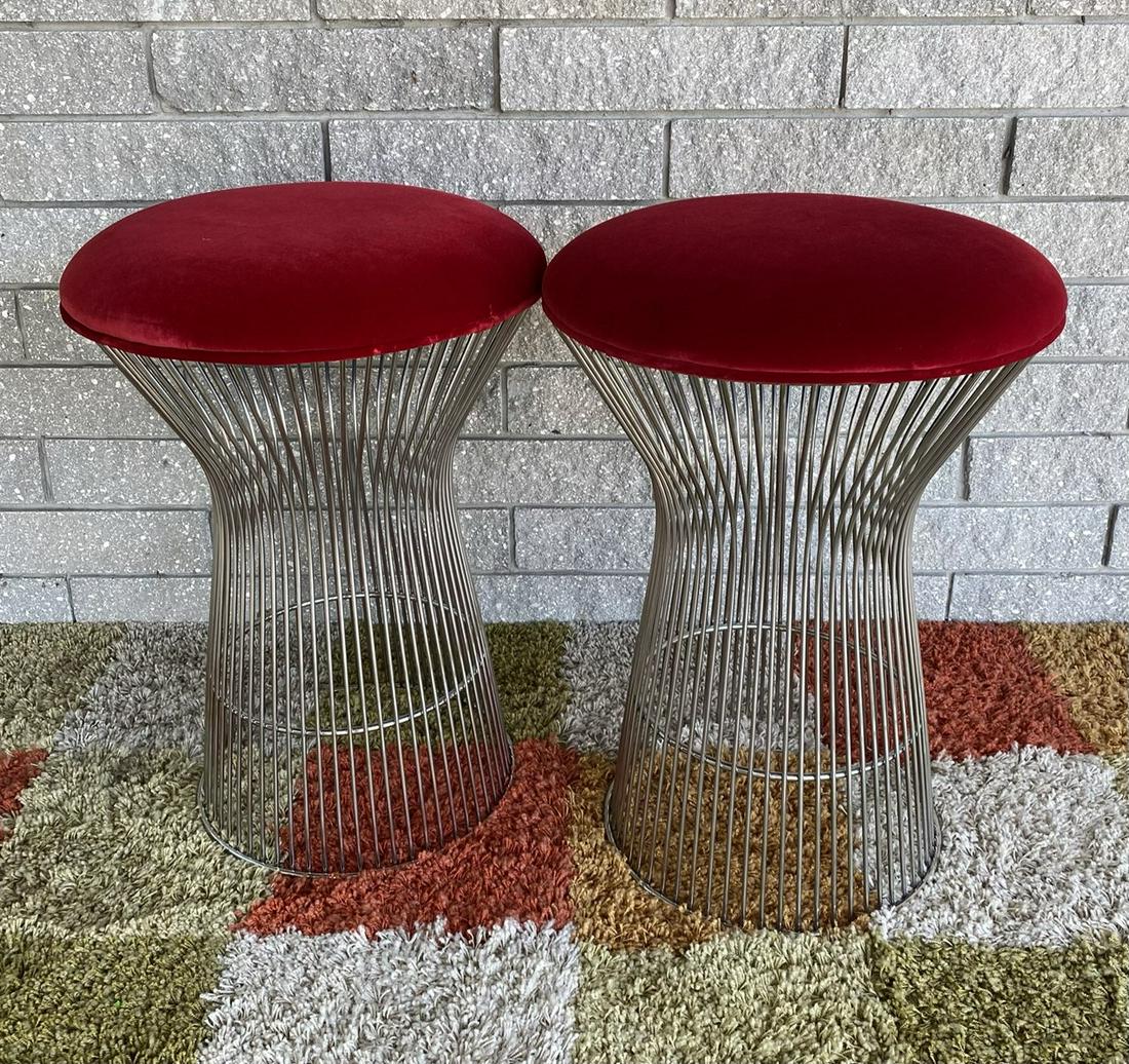 AFTER WARREN PLATNER FOR KNOLL WIRE STOOLS: STAINLESS STEEL STRUCTURE WITH RED VELVET SEATS. 26"