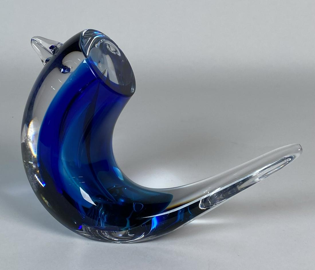 GORAN WARFF FOR KOSTA BODA ART GLASS BIRD: 6"H