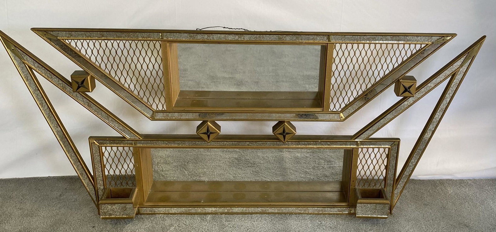 MID-CENTURY ATOMIC WALL SHADOW BOX: LARGE WALL CABINET HAVING GILT ACCENTS, MIRRORED BACK WALL AND PLANTERS. LOOMIS MFG. 30"X66"
