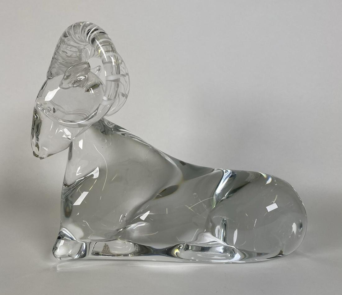 ELIO RAFFAELI ART GLASS RAM: SIGNED. 8"H