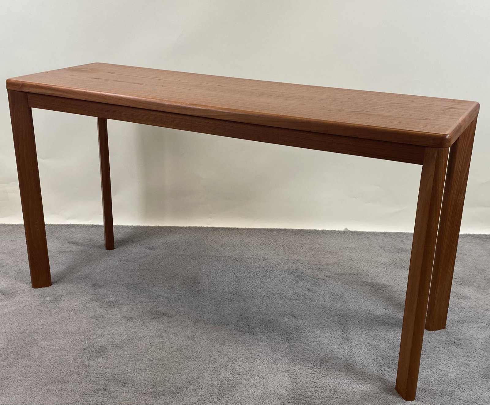 DANISH MODERN TEAK CONSOLE TABLE: VEJLE STOLE MOBELFABRIK. GOOD CONDITION. 53"X17.5"X27.5"