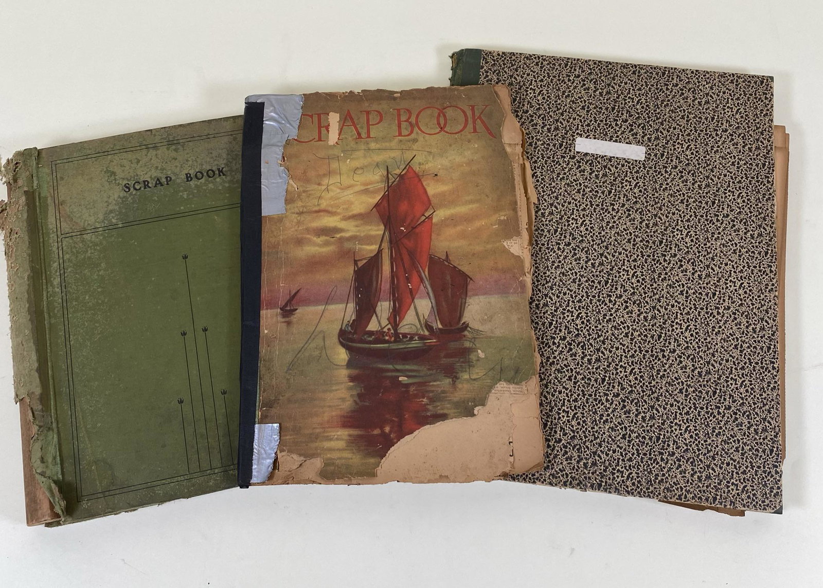COLE BROS. CIRCUS SCRAPBOOKS: JOHN & JAN ZWEIFEL COLLECTION. 3 ALBUMS, CLIPPINGS. ENVIRONMENTAL, PAGES CHIPPING, PEST DAMAGE.