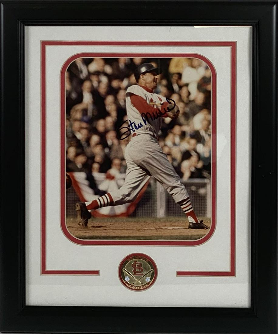 STAN MUSIAL AUTOGRAPHED PHOTO: COA BY HOWARD'S SPORTS. PROFESSIONALLY FRAMED/MATTED. 14"X17" OVERALL