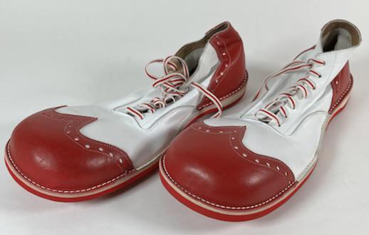 SPEARS SPECIAL SHOW COMPANY CLOWN SHOES (1 of 2)