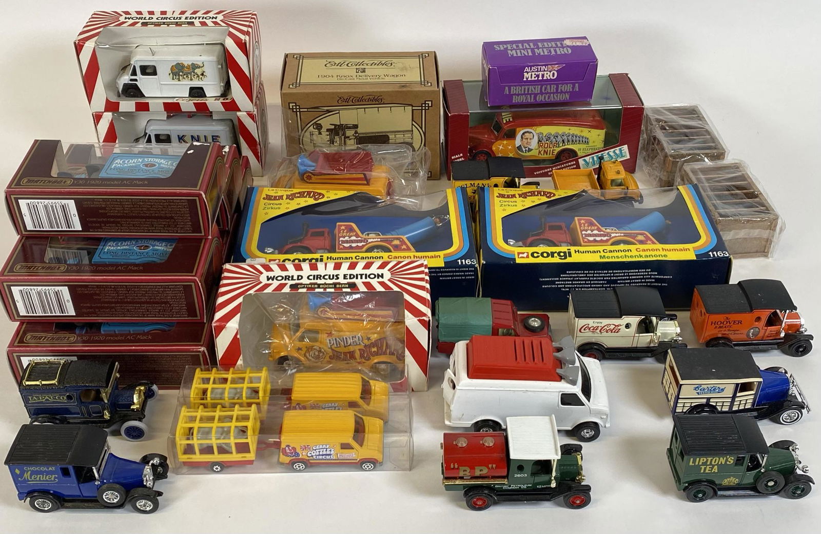 COLLECTION OF DIE CAST VEHICLES (1 of 1)