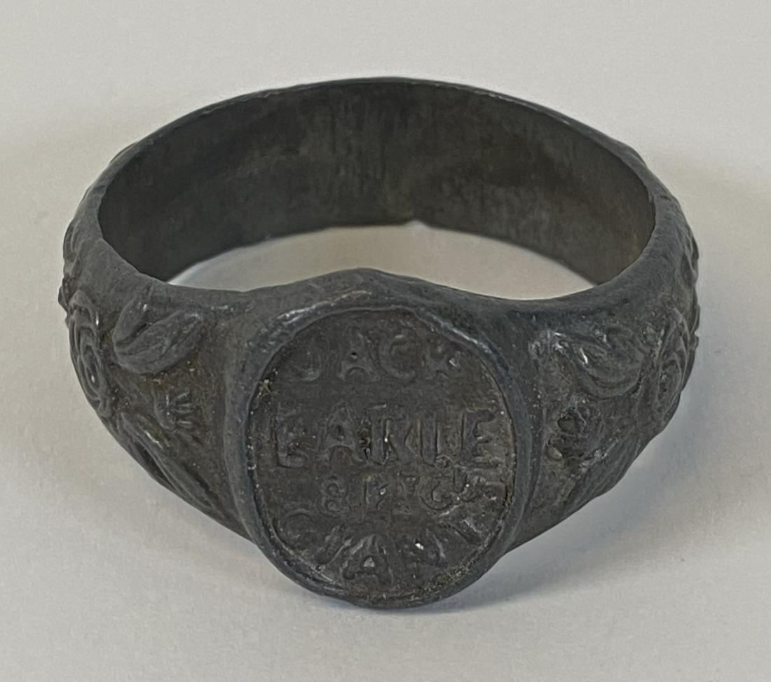 JACK EARLE SIDESHOW 8' GIANT'S RING (1 of 1)