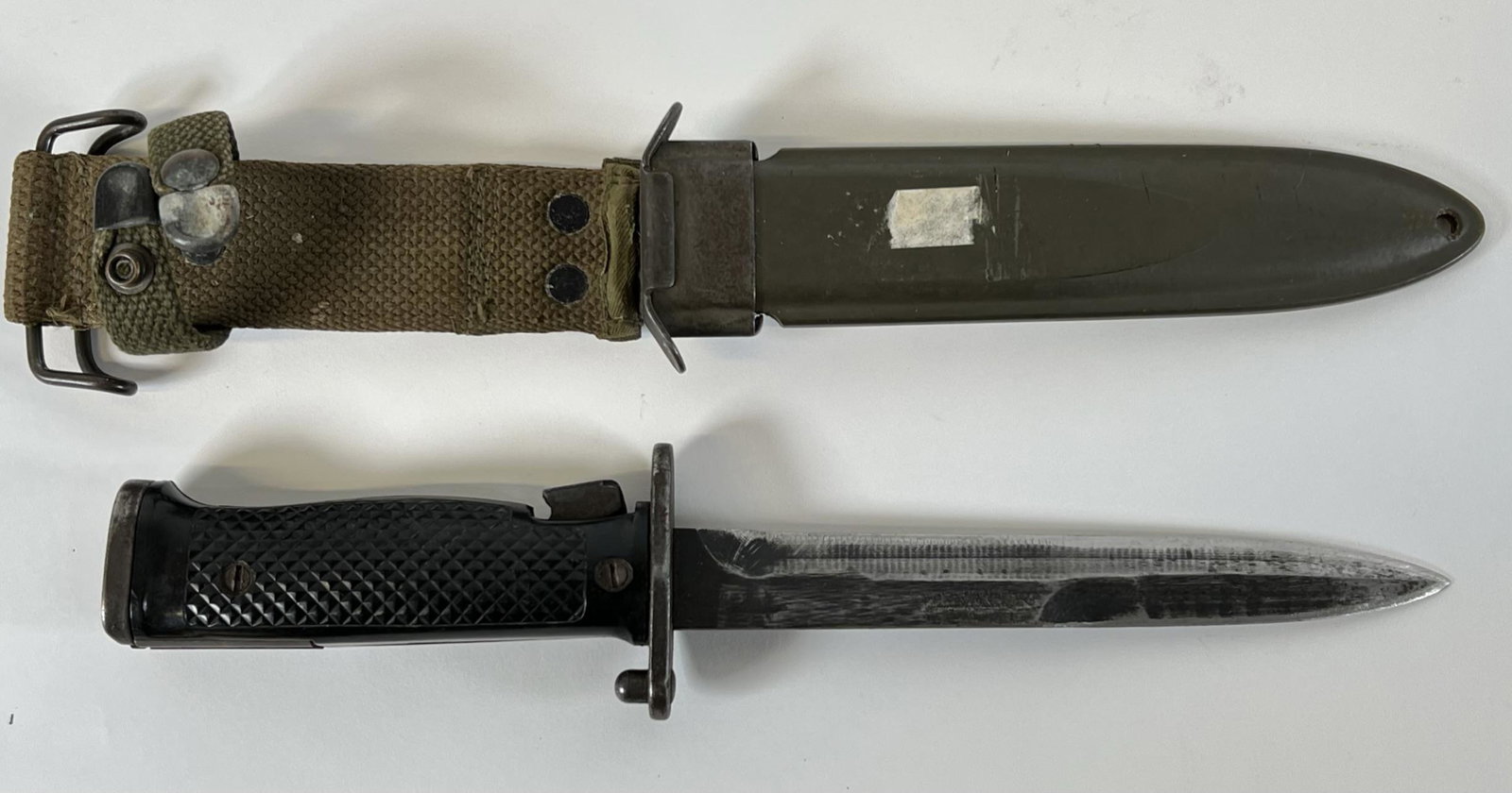 U.S. M5-1 BAYONET: WITH USM8A1 SCABBARD. J&D TOOL COMPANY.