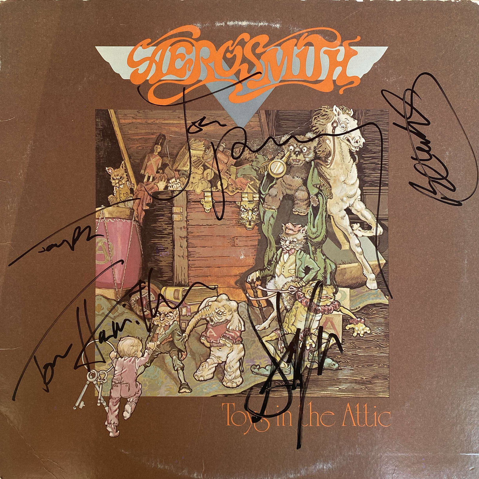 AEROSMITH SIGNED LP ALBUM: "TOYS IN THE ATTIC", 1975. SIGNED BY STEVEN TYLER, JOE PERRY, BRAD WHITFORD, TOM HAMILTON, JOEY KRAMER. ALBUM INCLUDED. PRIVATE COLLECTION, PERSONALLY RECEIVED.