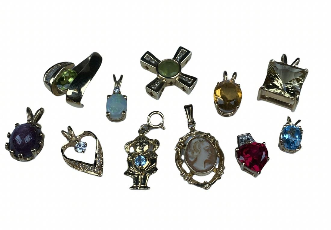 14K GOLD PENDANT JEWELRY (1 of 1)