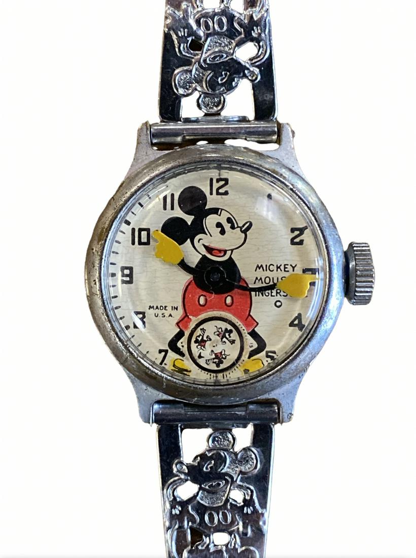 1933 INGERSOLL MICKEY MOUSE WATCH: RUNNING, WITH ORIGINAL BANDS