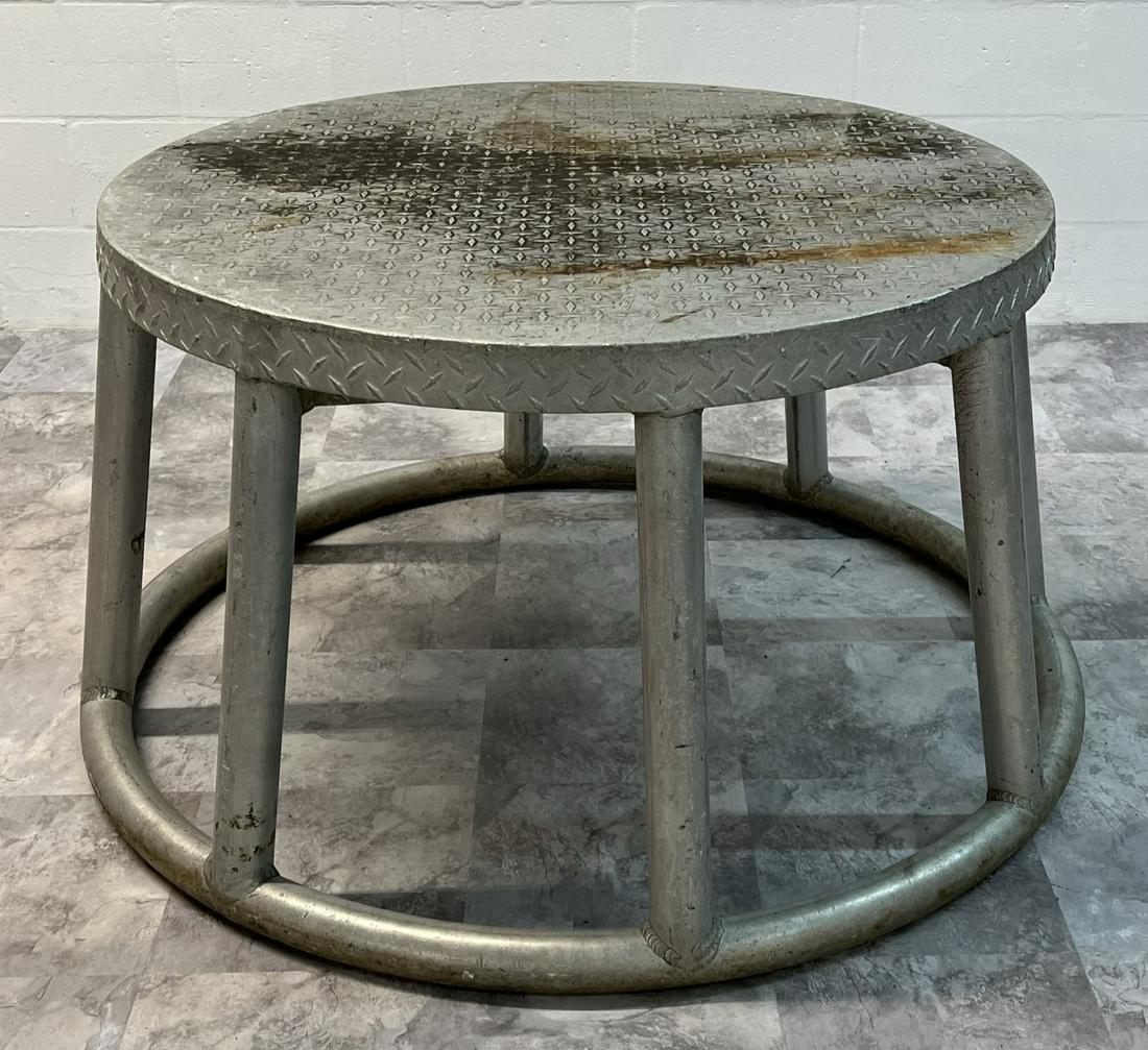 RINGLING BROS. BARNUM BAILEY ELEPHANT TUB (1 of 1)