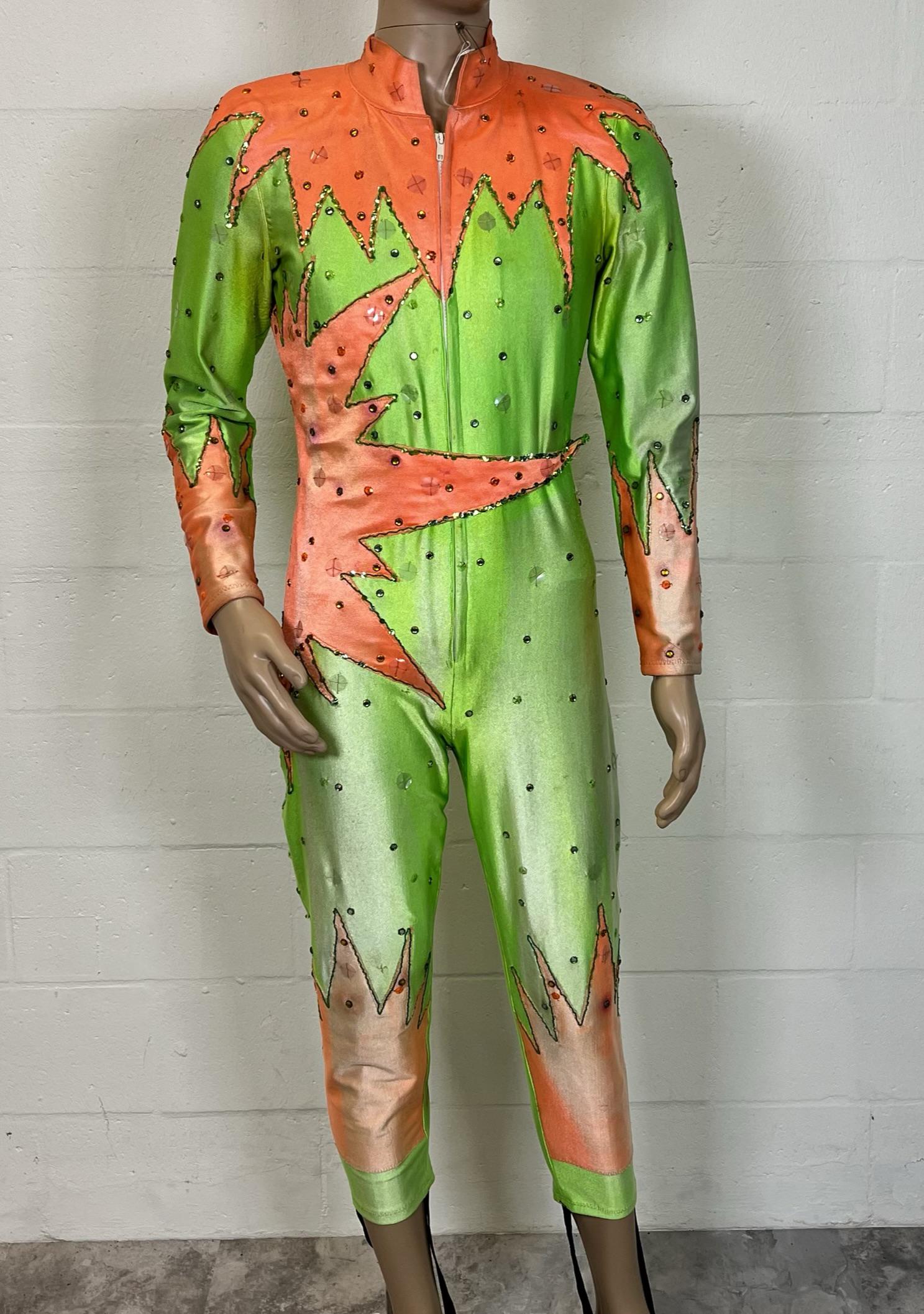 VINTAGE CIRCUS WARDROBE (1 of 1)