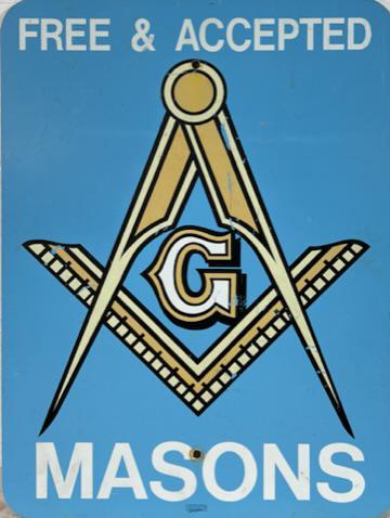 ADVERTISING - MASONIC SIGN: ORIGINAL METAL SIGN FOR MASONS, FREE & ACCEPTED WITH CREST.