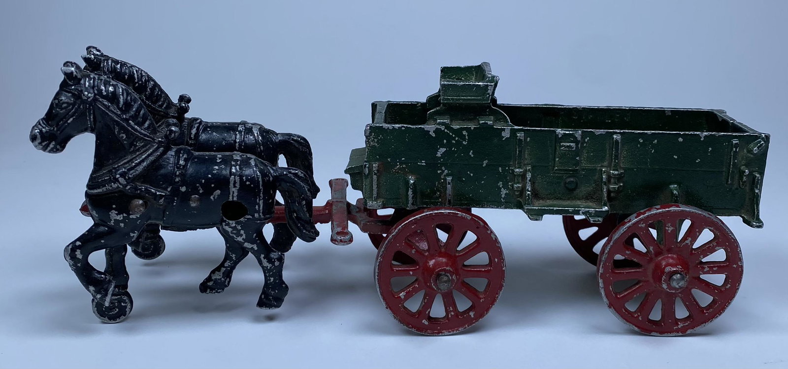 STANLEY HORSE AND CART TOY: STANLEY PIONEER HORSE AND CART TOY. ALUMINIUM C.1950. 10" L