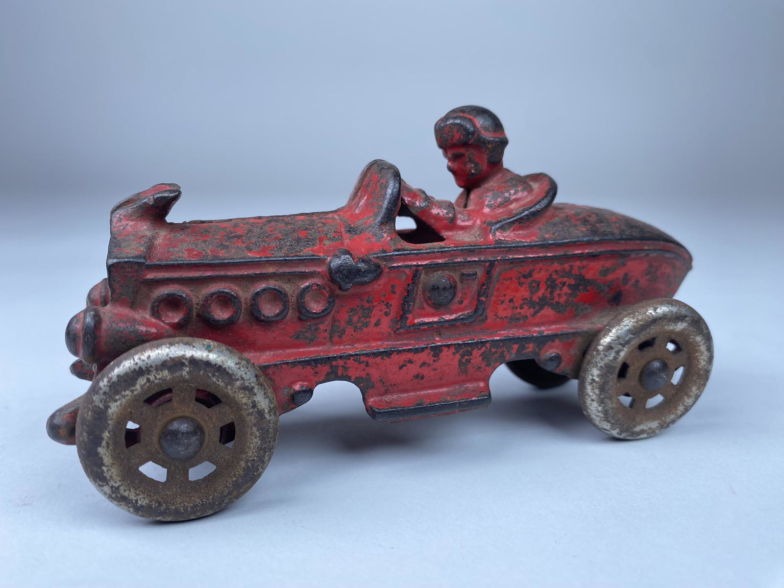 AC WILLIAMS BOAT TAIL RACER: MEDIUM 5.5" VERSION OF THE BEAUTIFUL AC WILLIAMS PORTHOLE RACER. ORIGINAL CONDITION C.1928.