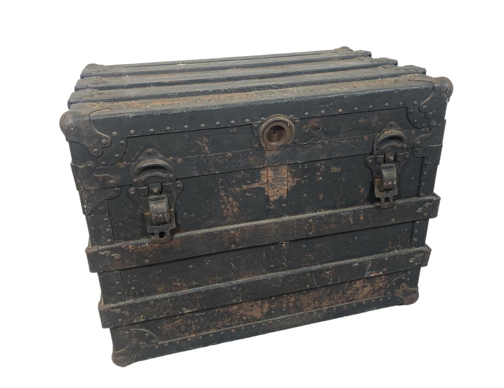 ESTELLE DUVAL CIRCUS TRUNK (1 of 3)