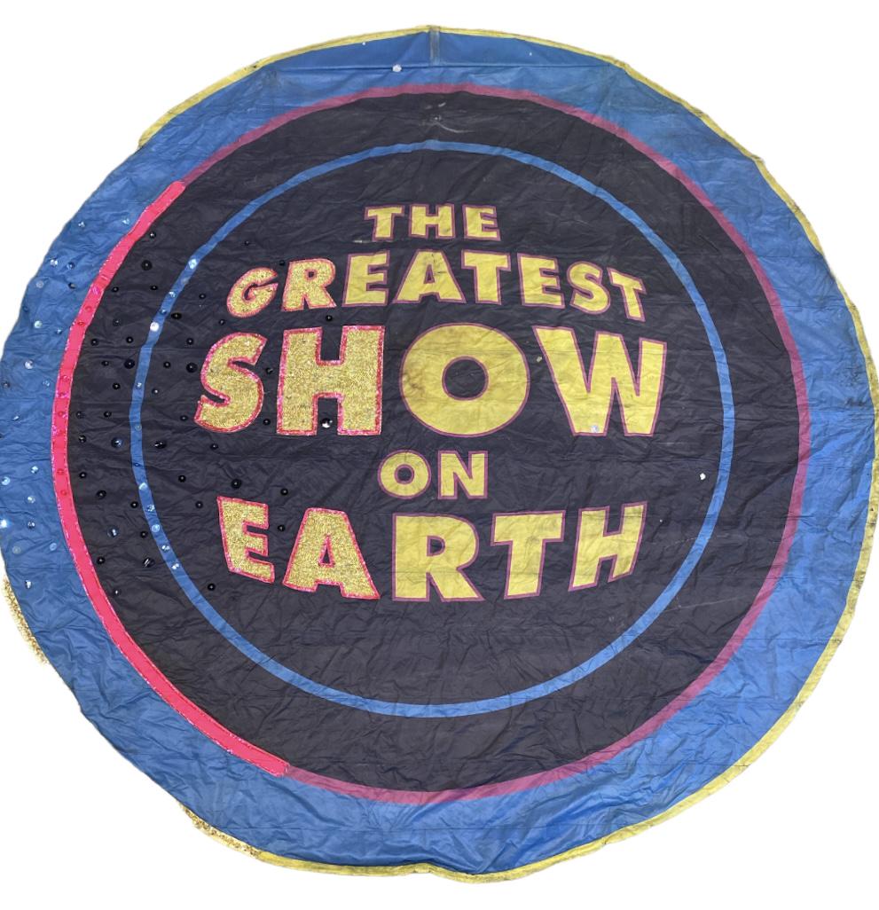 RINGLING CIRCUS SHOW FLAG (1 of 1)