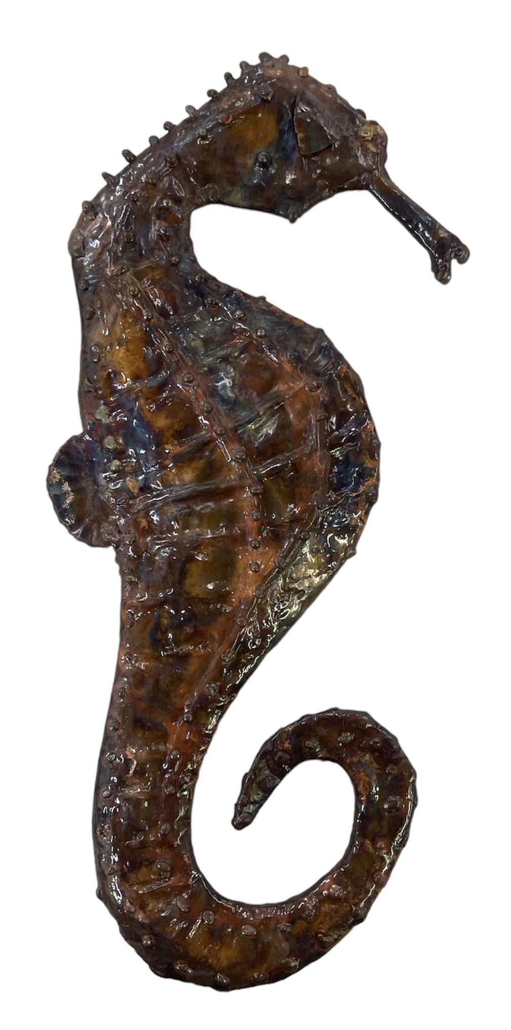 DECORATIVE METAL SEAHORSE SCULPTURE: WALL MOUNTED, TORCH CUT AND PATINATED COPPER-TONED METAL SEA HORSE. 17"H