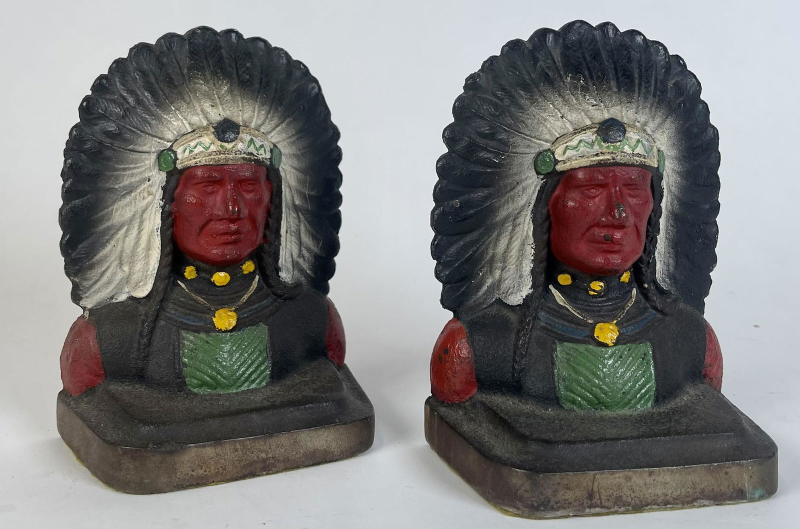 PAIR VINTAGE CAST IRON INDIAN BOOKENDS: 6"H