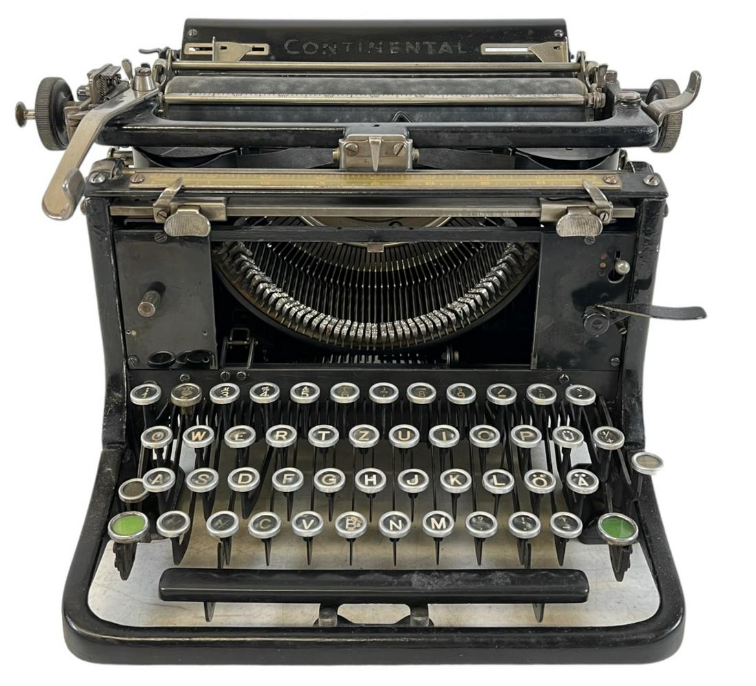 CONTINENTAL VINTAGE TYPEWRITER: IN WORKING CONDITION