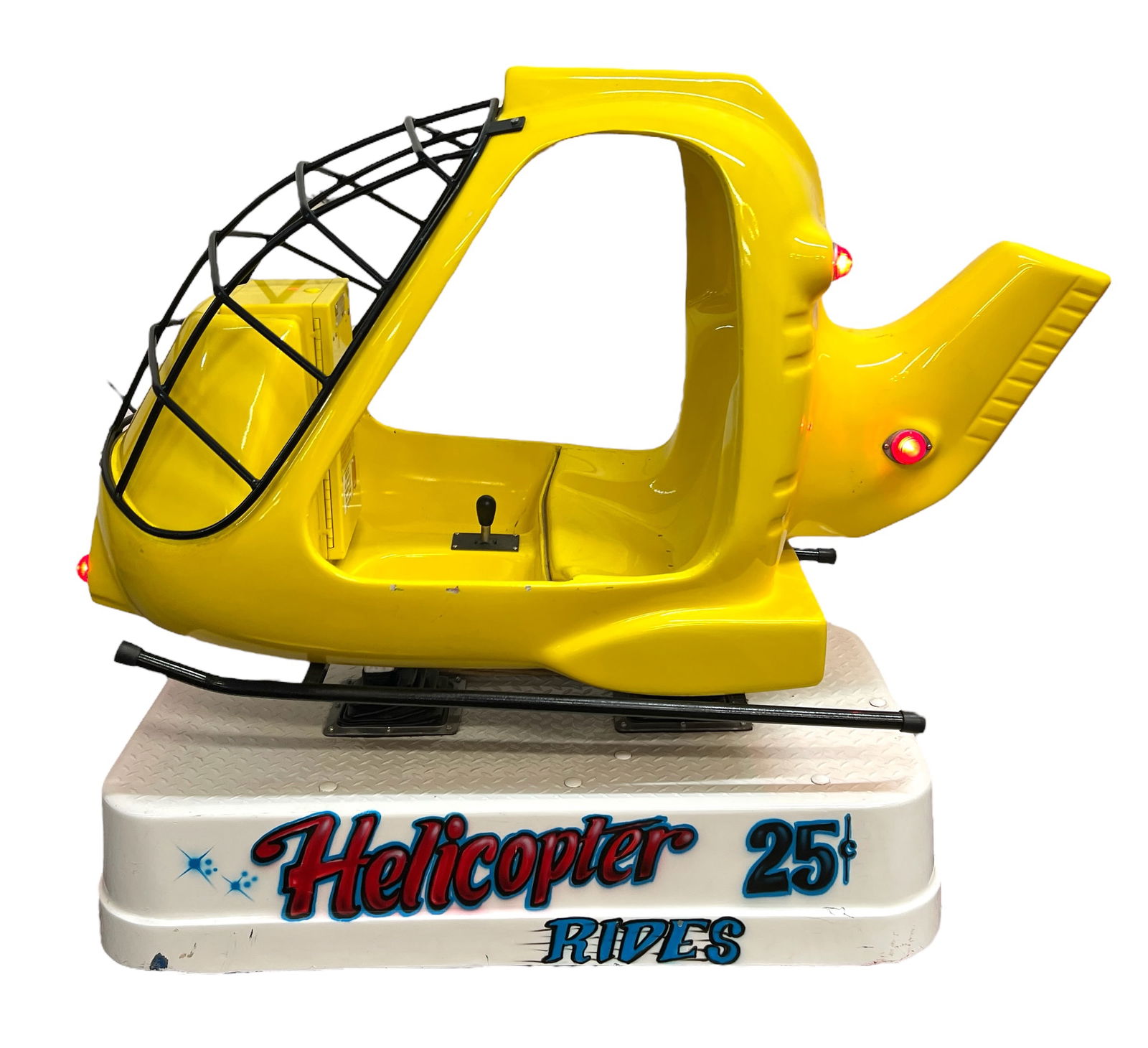 HELICOPTER COIN-OP KIDDIE RIDE: CAROUSEL INTERNATIONAL GROUP, HELICOPTER IN WORKING CONDITION WITH LIGHTS. FOOTPRINT IS 50"X26"