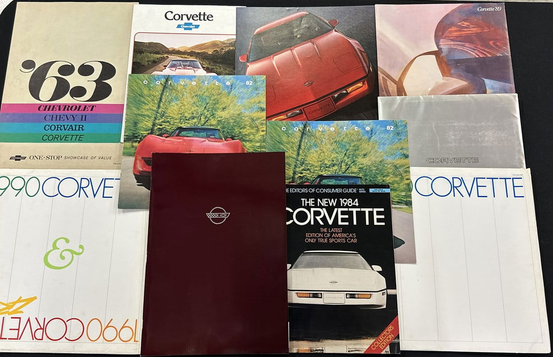 AUTOMOBILIA EMEPHERA COLLECTION: CHEVROLET CORVETTE SALES BROCHURES: 1963, 1979, 1982(2), 1984, 1985, 1989, 1990(2), 1993.