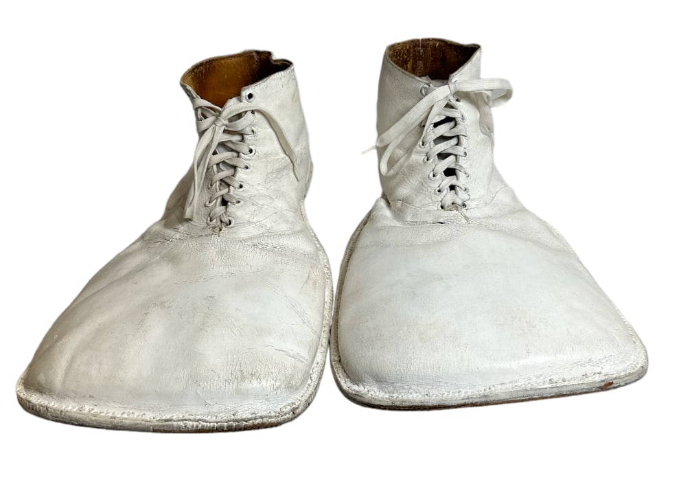 ALBERT "FLO" WHITE - CIRCUS CLOWN SHOES (1 of 3)