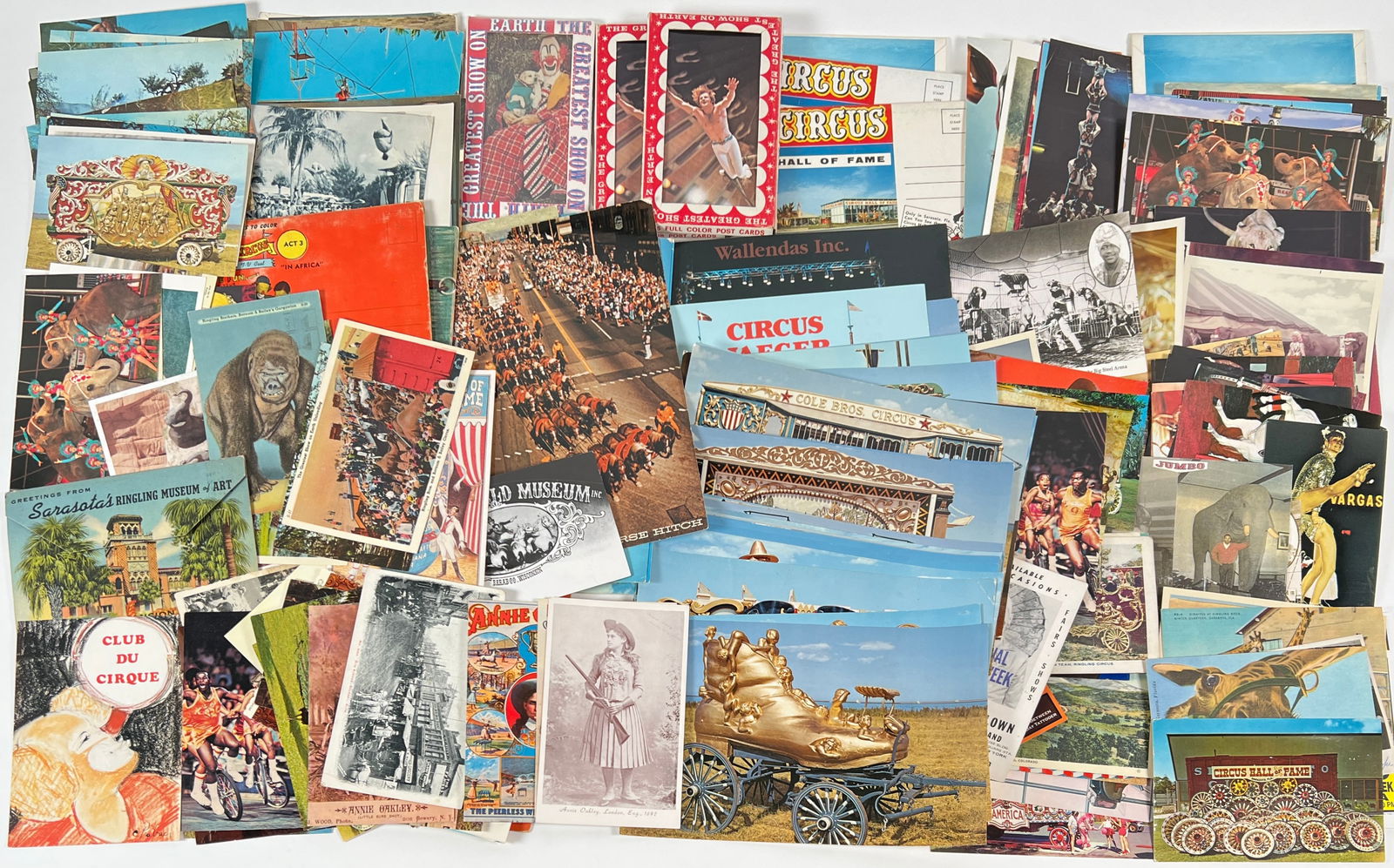 CIRCUS POSTCARD COLLECTION (1 of 1)