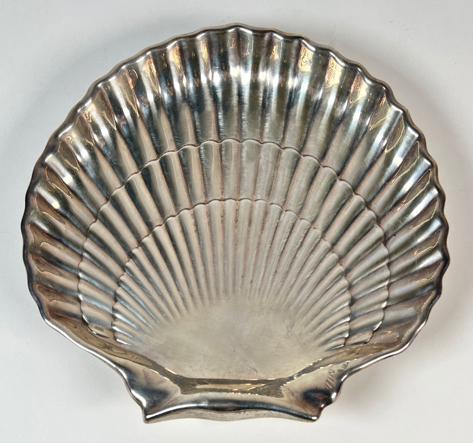 GORHAM STERLING SILVER SERVING DISH (1 of 2)