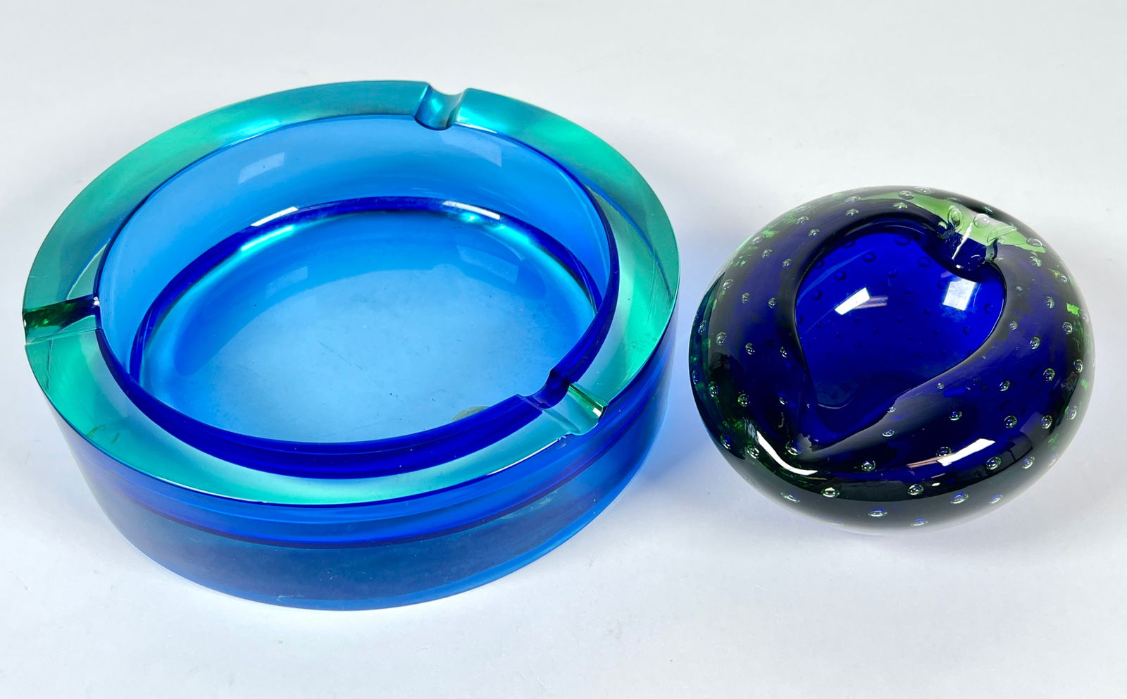 MURANO ART GLASS ASHTRAYS (1 of 1)